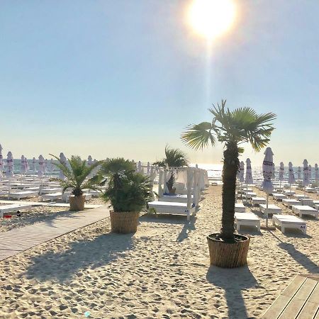 Mamaia Nord Apartment Năvodari Exterior foto